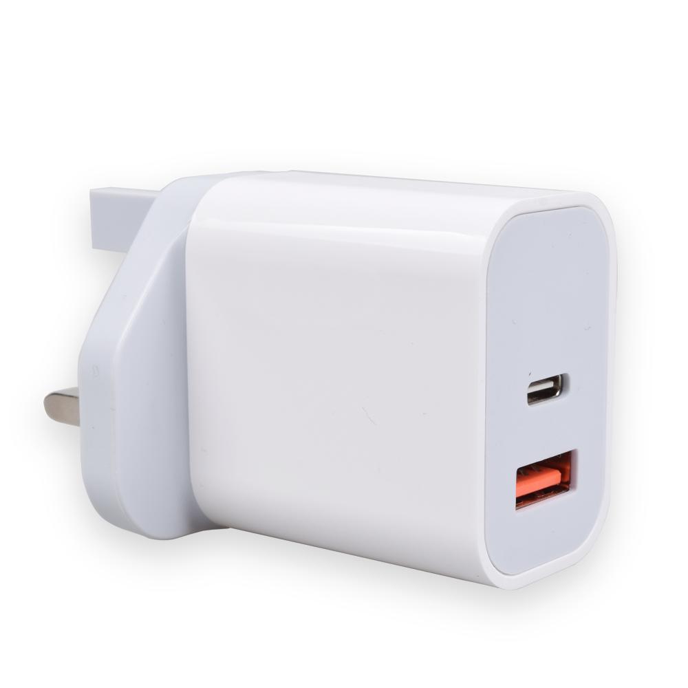 UK White Plug Type C PD 20W Fast Charging Phone Charger for IPhone Samsung