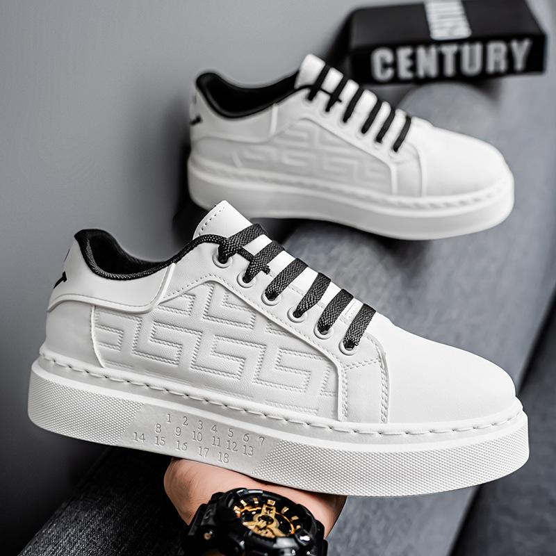 Fashion Spring Platform White Shoes Man Fashion Trend Leather Versatile Casual Shoes Thick Sole Sneakers Height Increasing Tennis Shoes