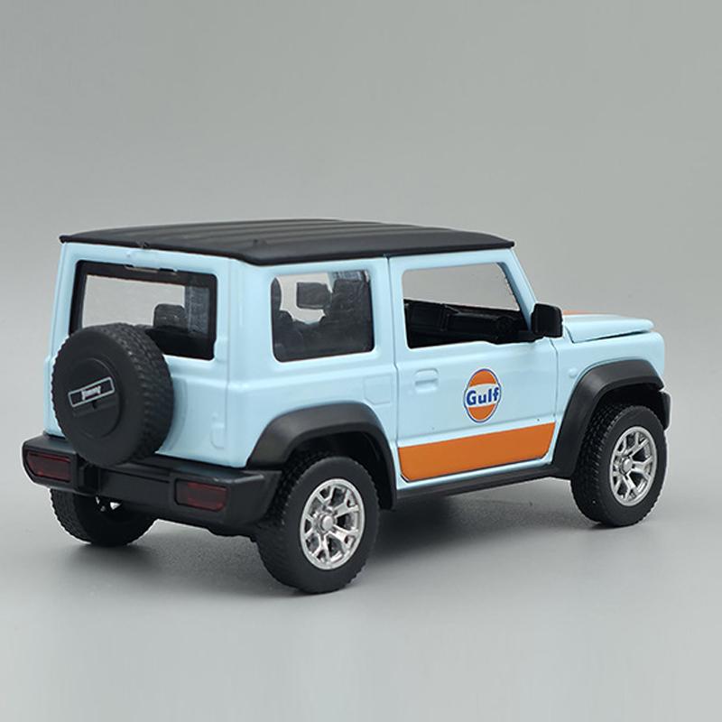 1/32 Модель модифицированного автомобиля Suzuki Jimny Литая машина Внедорожник с совместным брендом Gulf Игрушки Подарок для мальчика Коллекция Миниатюра