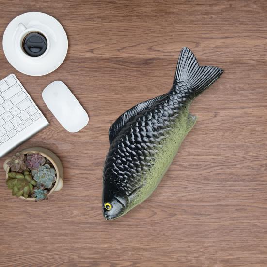 Simulated Fish Crucian Figurine Realistic Black White Artificial Model Fish Decoration Ornament Kids Animal Learning Toy Photo