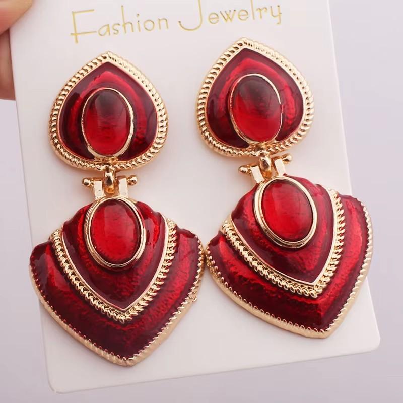 New Wine Red Geometric Hanging Earrings for Women Metal Pendants Dangle Earrings Red Exaggerated Drop Earrings aretes