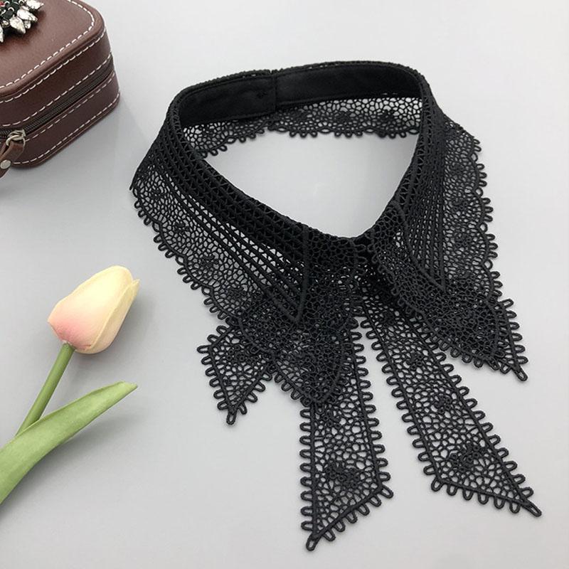 Vintage Embroidery Fake Collar For Women White Lace Hollow False Detachable Collar Lapel Shirt Tie Necklace Clothes Accessory