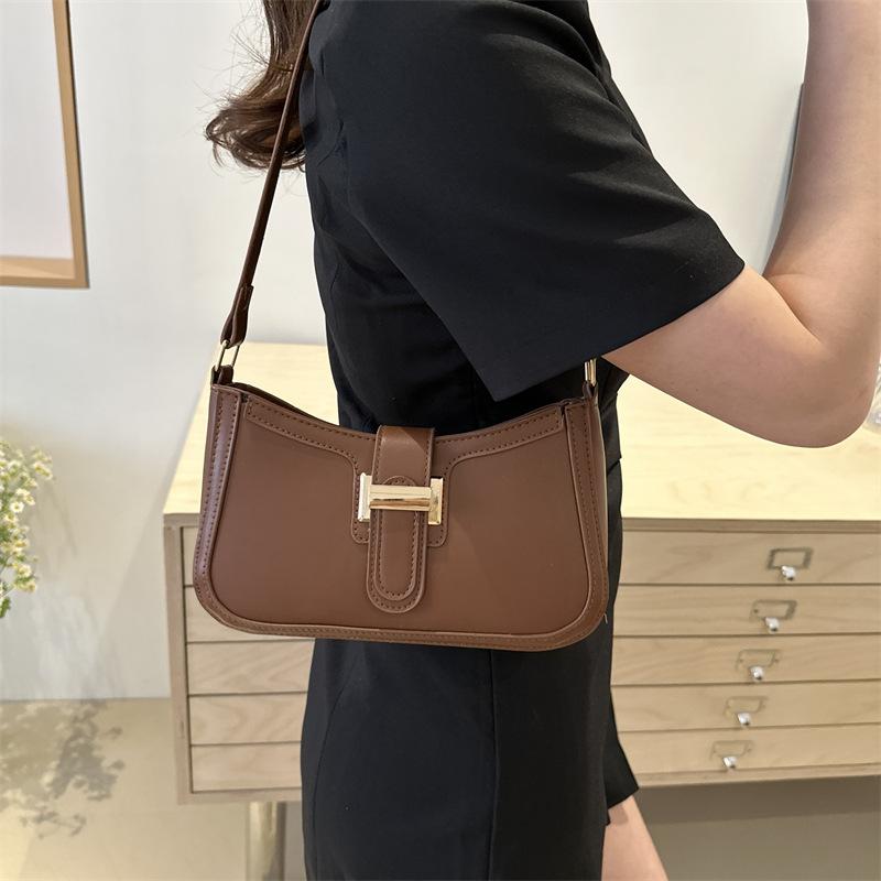 Simple and Fashionable Retro Bag 2024 New Women's Bag Trendy and Fashionable Shoulder Underarm Bag Simple Foreign Messenger Bag