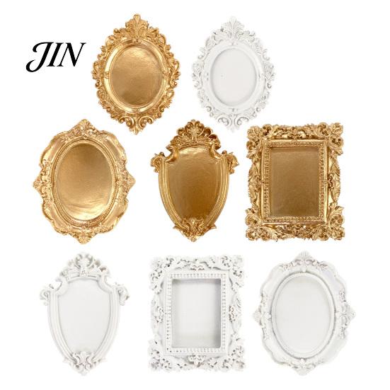 European Style Ornament Holder Vintage Jewelry Tray, Ornate Carved Ring Dish with Gold or White Finish, Elegant Decorative Resin Trinket Organizer for