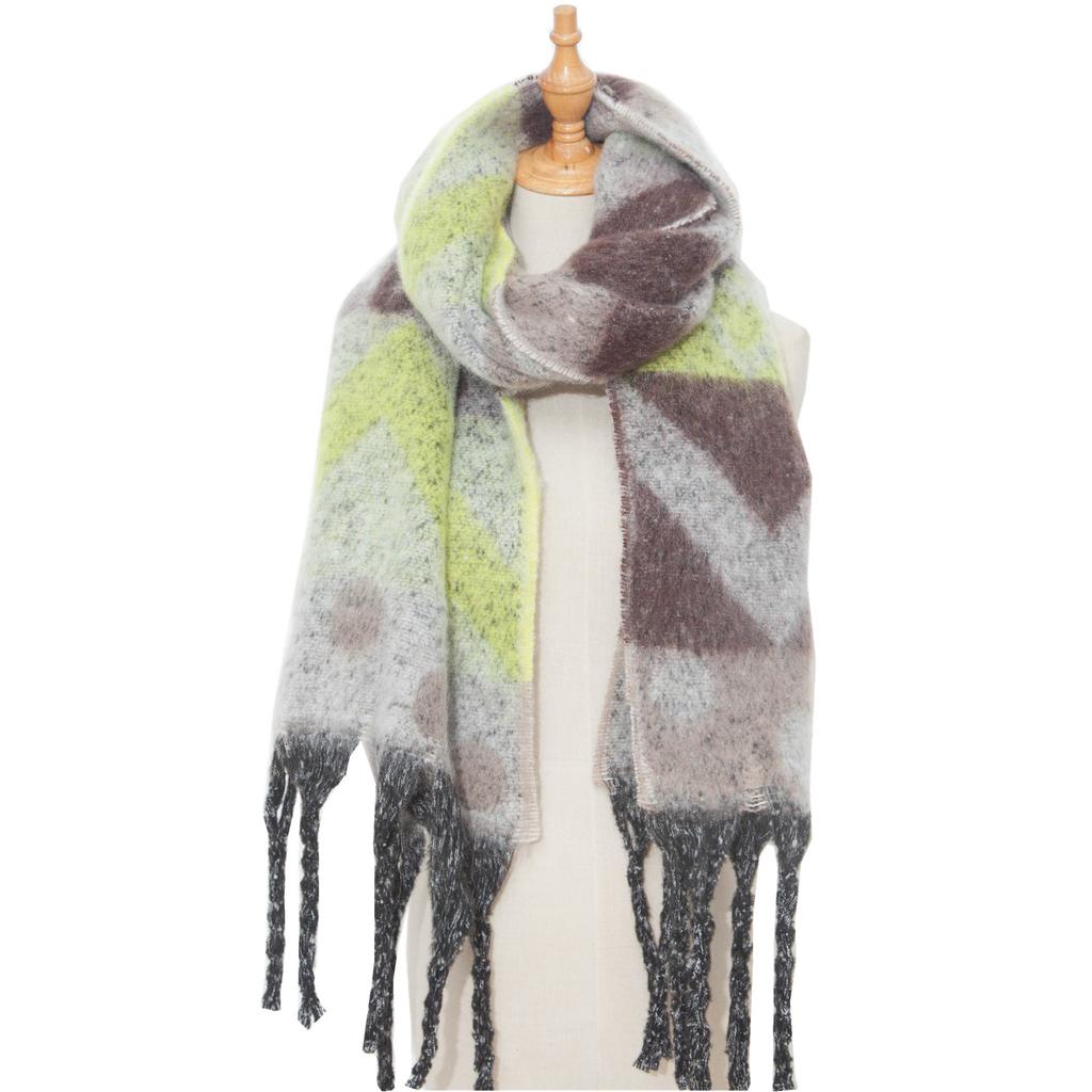 Female Warm Shawl Autumn Winter Thick Love Wave Print Scarf Tassel