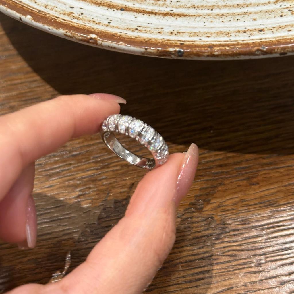 Vintage Medium And Ancient Style Full Of Diamonds, Arc Row Diamond Rings, Stacked Wearing Exquisite Versatile Light Luxury Niche High-End Design Sense