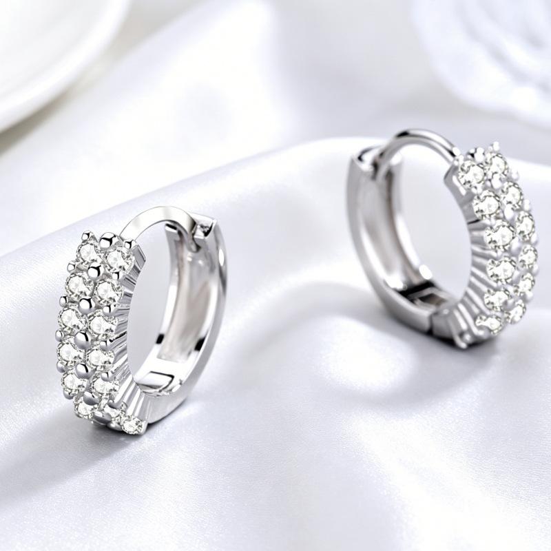 Hot-selling double-row diamond ear buckles in Europe and America, fashionable and simple, inlaid zircon earrings, men's and women's earrings.