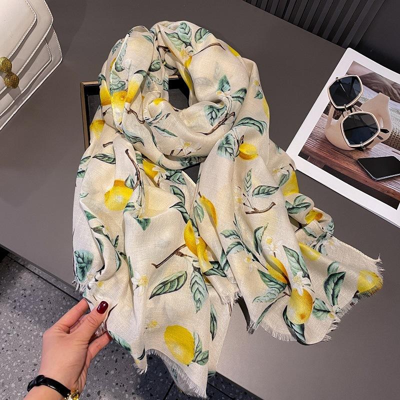 Новый Модный Цветочный Вискозный Мягкий Шарф Лимонное Дерево Бохо Шик Тонкая Шаль с Бахромой Женский Идеально для Путешествий и Повседневного Мусульманского Хиджаба