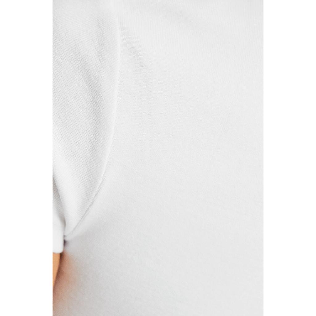 Футболка с коротким рукавом и круглым вырезом