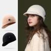 New Knitting Wool Baseball Cap For Men Women Autumn Winter Short Brim Duck Tongue Hat Outdoor Windproof Korean Sun Visor Caps