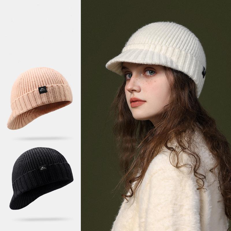 New Knitting Wool Baseball Cap For Men Women Autumn Winter Short Brim Duck Tongue Hat Outdoor Windproof Korean Sun Visor Caps