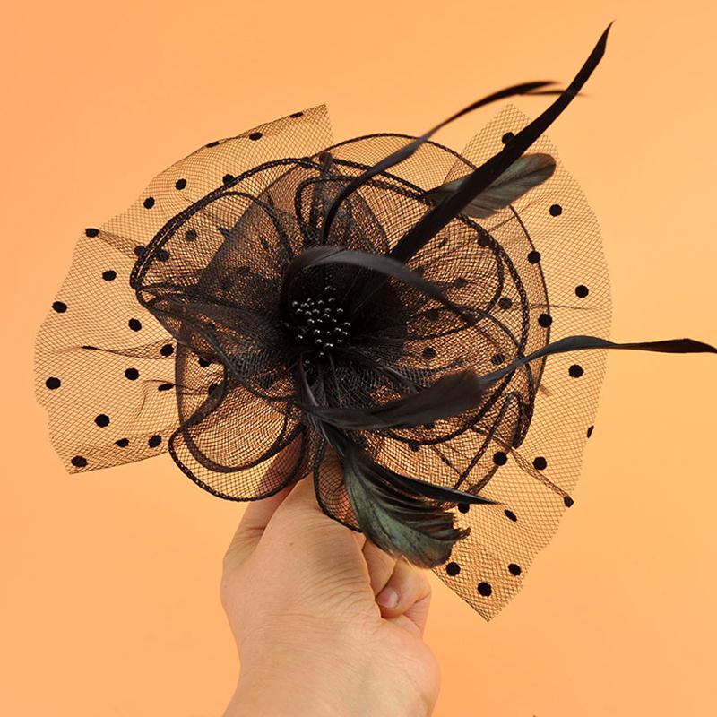 1 шт. шляпка-фасинатор с перьями, жемчугом и бисерной отделкой, заколки для волос для девочки, аксессуары для волос, головной убор, цветок, женский