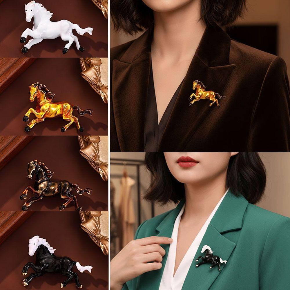 Rhinestone Horse Brooches Lapel Pins Brooch Pins New Running Horse Brooch Jewelry Accessories