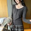 Нежная белая футболка-henley с длинным рукавом, женская, приталенная, для осени/зимы, новый корейский стиль.