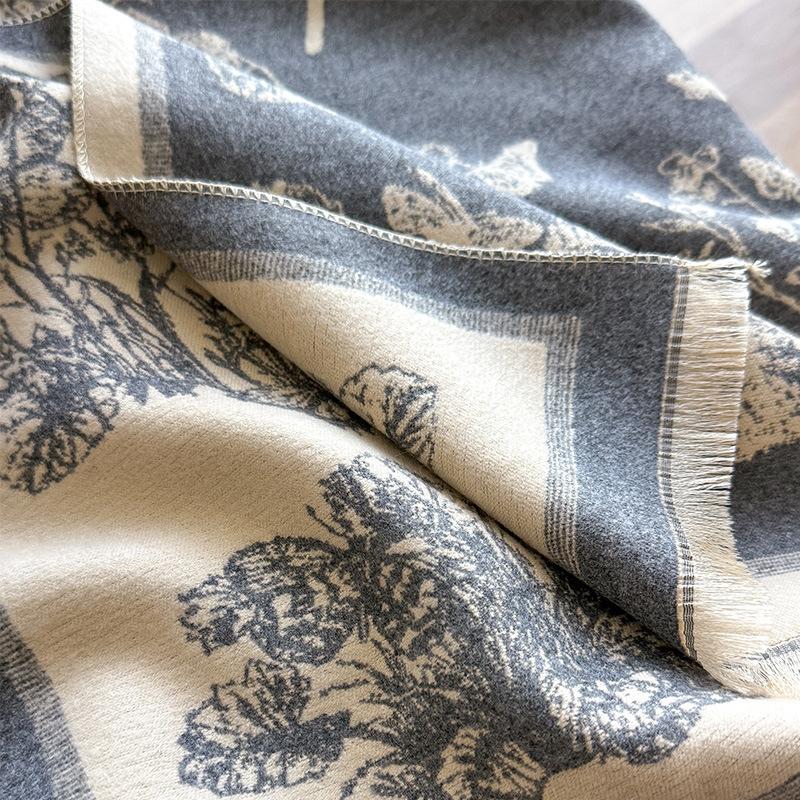 Butterfly Insect Print Style Fashionable And Elegant Women'S Imitation Cashmere Warm Scarf Large Shawl