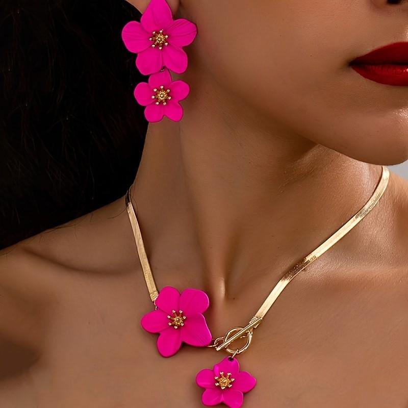 Elegant Flower Pendant Necklace and Earrings Jewelry Sets for Women Necklace Earring Suitable for Holiday Wedding