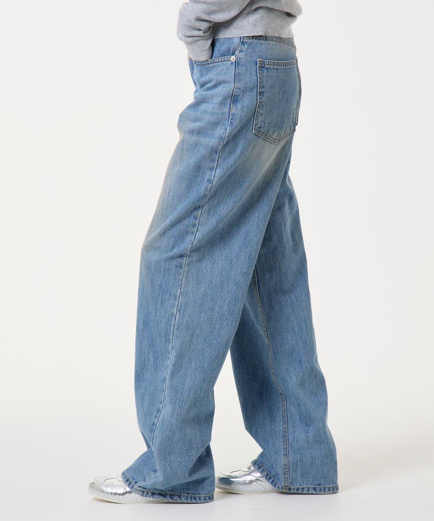 UNKNOWN PLANET Daily Mid-Wide Denim Pants Light Blue