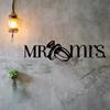 1pc Mr and Mrs Sign with Wedding Rings - Elegant Metal Master Bedroom Décor, Perfect Wedding Gift, Anniversary Sign for Couples