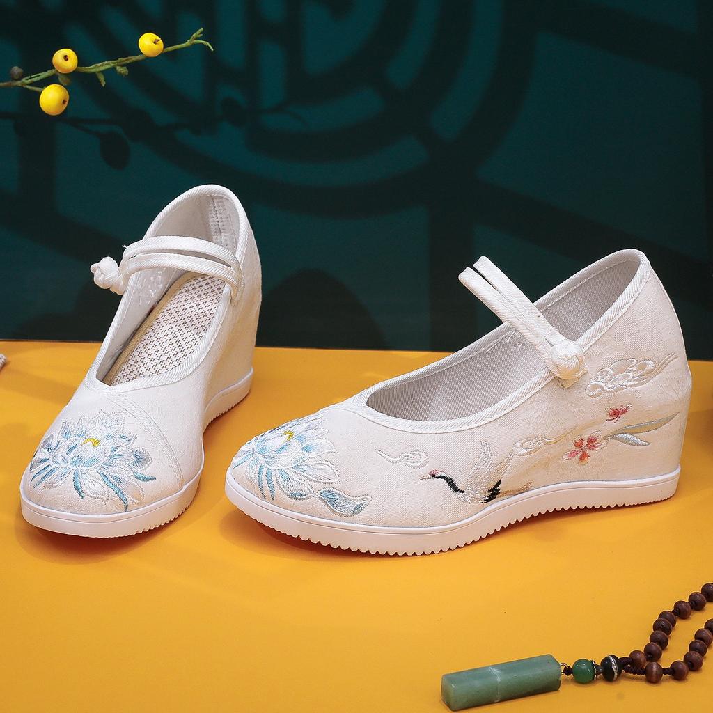 Crane, New Inner Height Increase, Old Beijing Cloth Shoes for Women with Hanfu Shoes, High Heels and Platform Embroidered Shoes