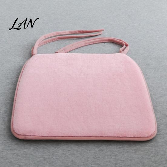 Skin-friendly Warm Seat Cushion for Winter Plush Chair with Ties, Soft Cozy Non-slip Cushion, 15.75" Anti-slip Thickened Buttock Relief Pad