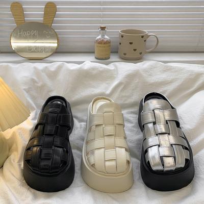 Женская обувь – Сандалии