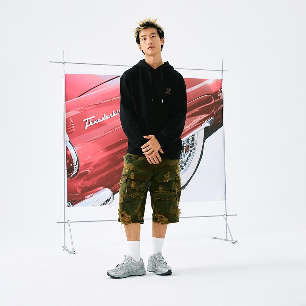 New MLB MONOGRAM Collection New York Yankees 24FW Pullover Hoodie Unisex Black 3AHDM0144-50BKS