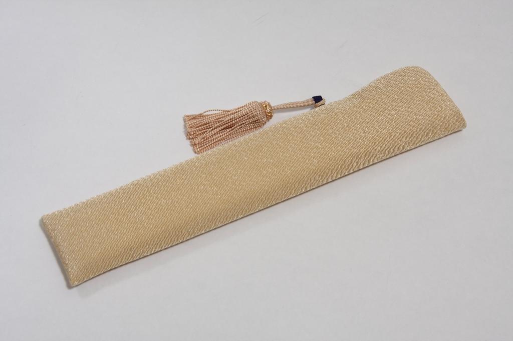 Веер ручной работы от Kyoto Fan с бумажной коробкой и мешочком для веера [Hasegawa] «Kikyou» с двухсторонним узором, ремесленники, кисточки, бежевый, в комплекте,