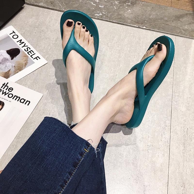 Женские нескользящие шлепанцы в корейском стиле: Летние пляжные сандалии
