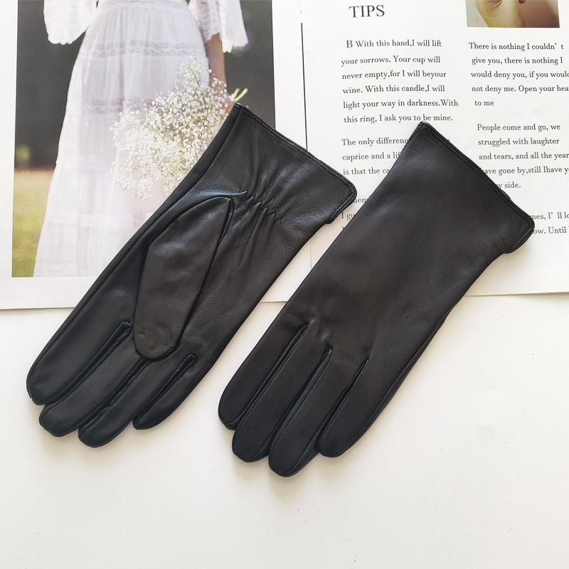 New Ladies Sheepskin Gloves Outdoor Riding Solid Color Thin Single Leather Unlined Black Silk Lining Driving Gloves