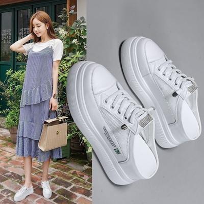 Модные полушлепанцы Baotou женские для улицы 2025 новые летние сетчатые сандалии на платформе ленивые маленькие белые туфли женские