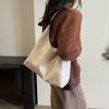 Chic Modern Tote Bag 2023 Winter New Vintage Style Unique Handbag For Women