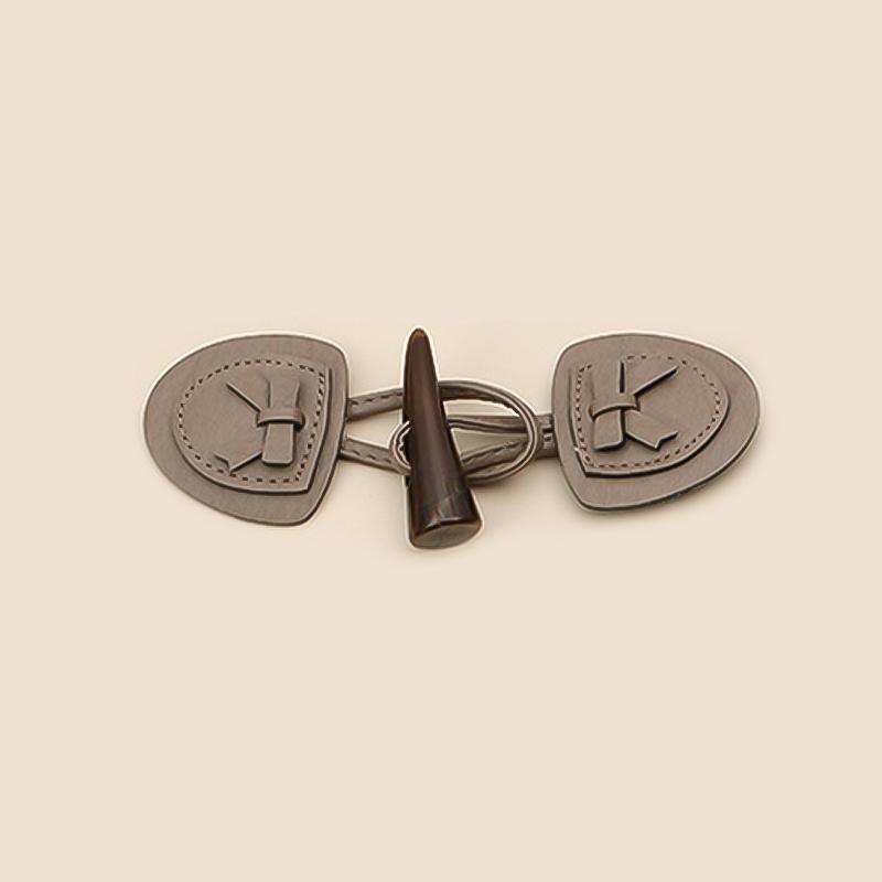 PU Leather Resin Horn Buttons Toggle Clasps Button For Coat Jacket Cardigan Decorative Buckles Fastener DIY Clothing Accessories