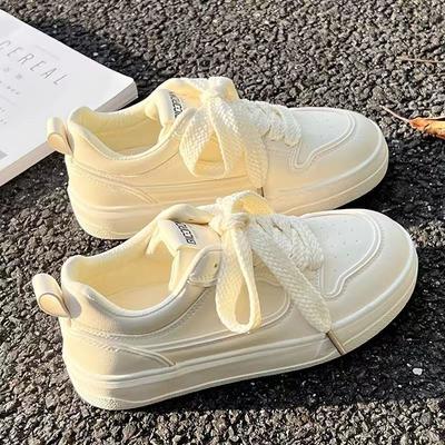 Маленькие белые туфли женские летние женские туфли молочные туфли fufu женские ins tide 2024 новые нишевые популярные универсальные туфли для доски