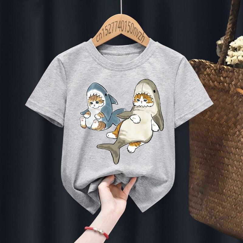 Детские футболки с милым принтом акулы и кота, детская одежда Kawaii, топы для мальчиков и девочек, подарок, модные топы с круглым вырезом