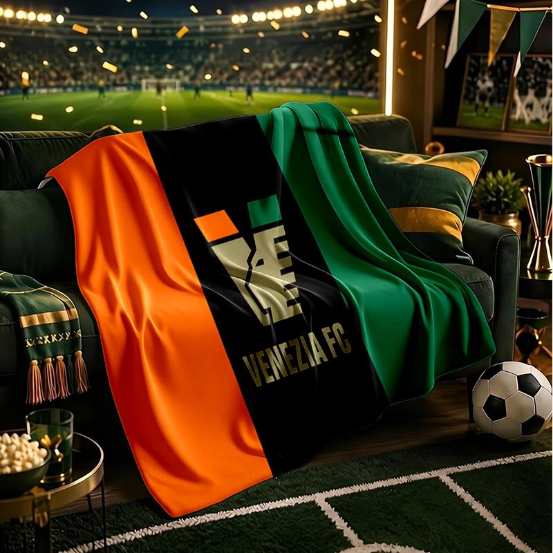 Vene-zia Football Throws Blanket Flannel Blankets Plush for Couch Bed Gifts for Men Women Travel picnic blanket Christmas fan gifts