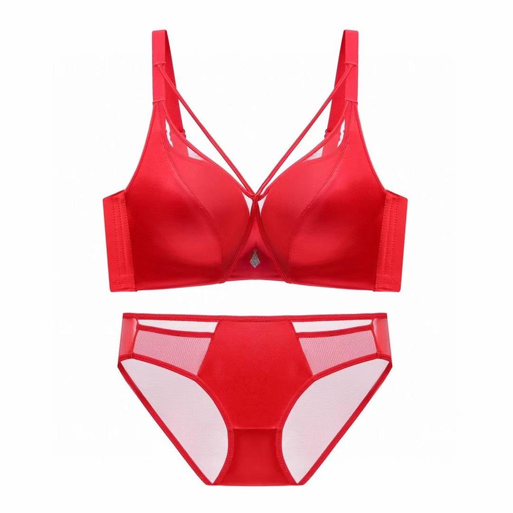 Шелковистый атласный бесшовный бюстгальтер пуш-ап без косточек - Сексуальное нижнее белье для женщин с маленькой грудью, бесшовный дизайн в горячем новом стиле.