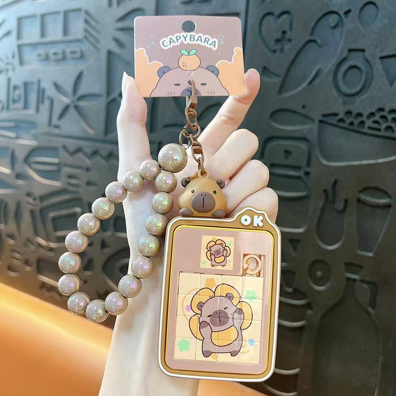 Брелок-пазл Капибара Хуажун Дао: Милый кулон-подвеска на школьный рюкзак в виде капибары и маленький подарок