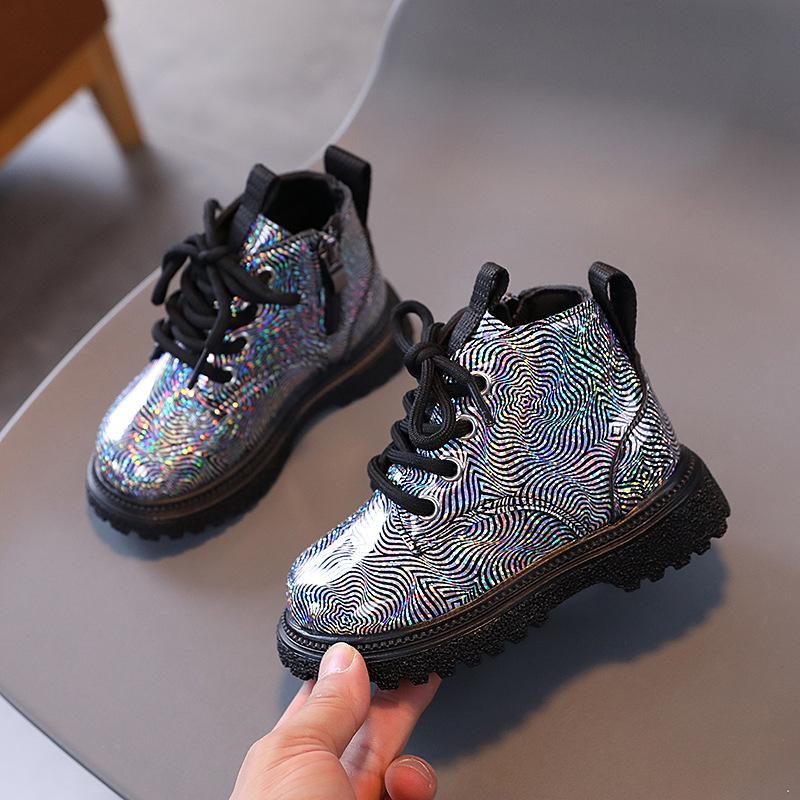 New autumn fashion children's short boots for toddlers and young children, Korean style shiny versatile soft-soled girls' Martin boots