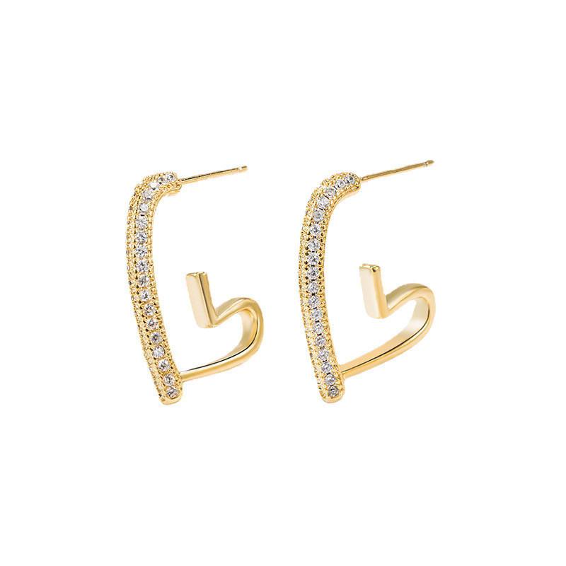 Elegant Heart Stud Earrings for Women: 2024 Trend, Light Luxury Design, High-End Temperament Hoops