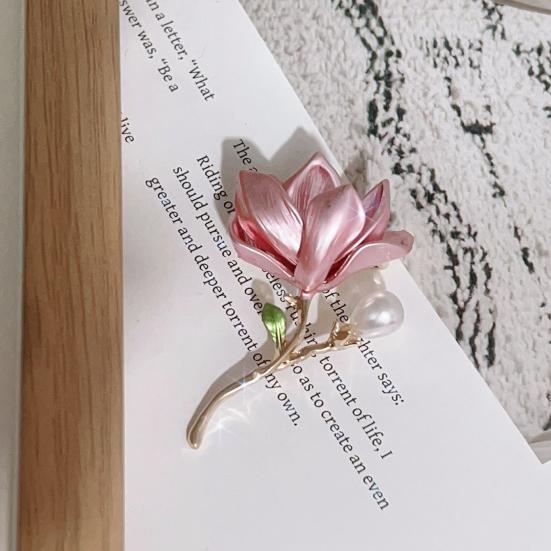 Magnolia Brooch Zinc Alloy Pin with Oil Dripping Process Decorative Pin T-Shirts Dresses Coats Badge Jewelry Accessory
