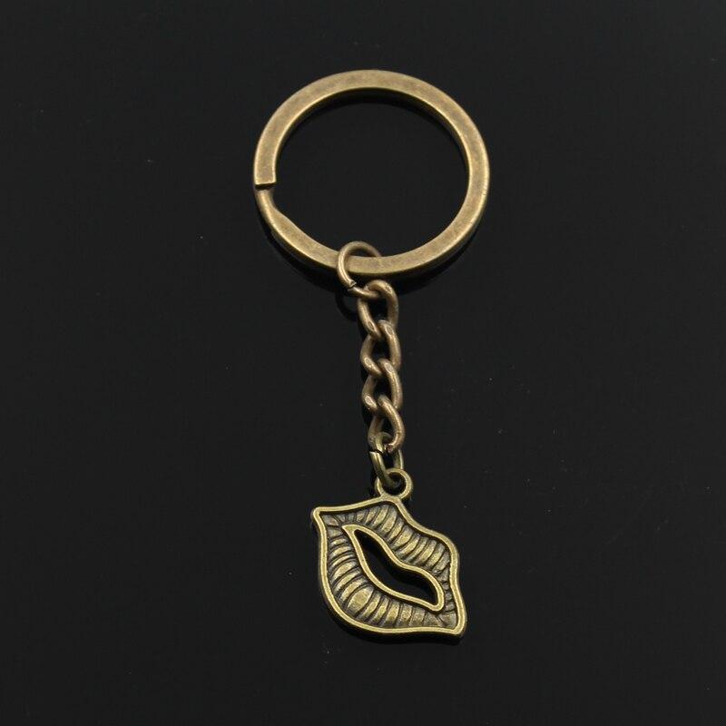 Fashion 30mm Key Ring Metal Key Chain Keychain Jewelry Antique Bronze Plated Sexy Lips Kiss 24x20mm Pendant