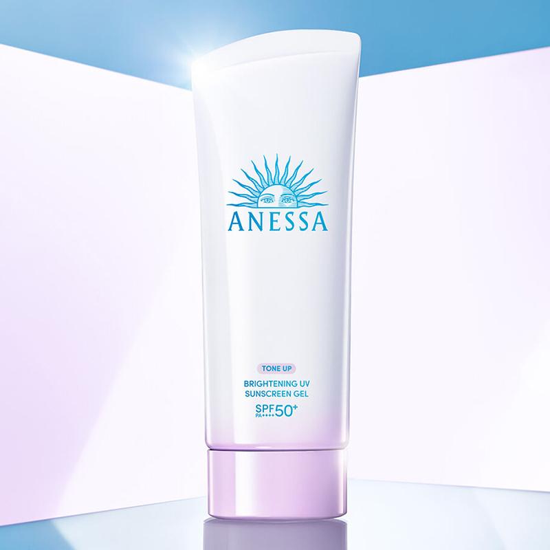 ANESSA Осветляющий солнцезащитный гель SPF 50+ PA++++ 90г