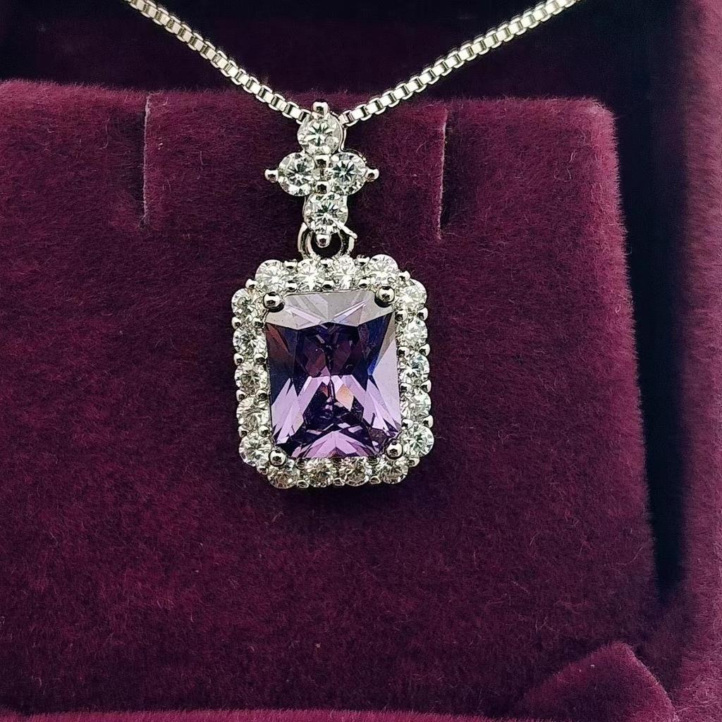 The Same Simulated Diamond Rectangular Pendant Necklace Women's Fashion Versatile Zircon Pendant First Product