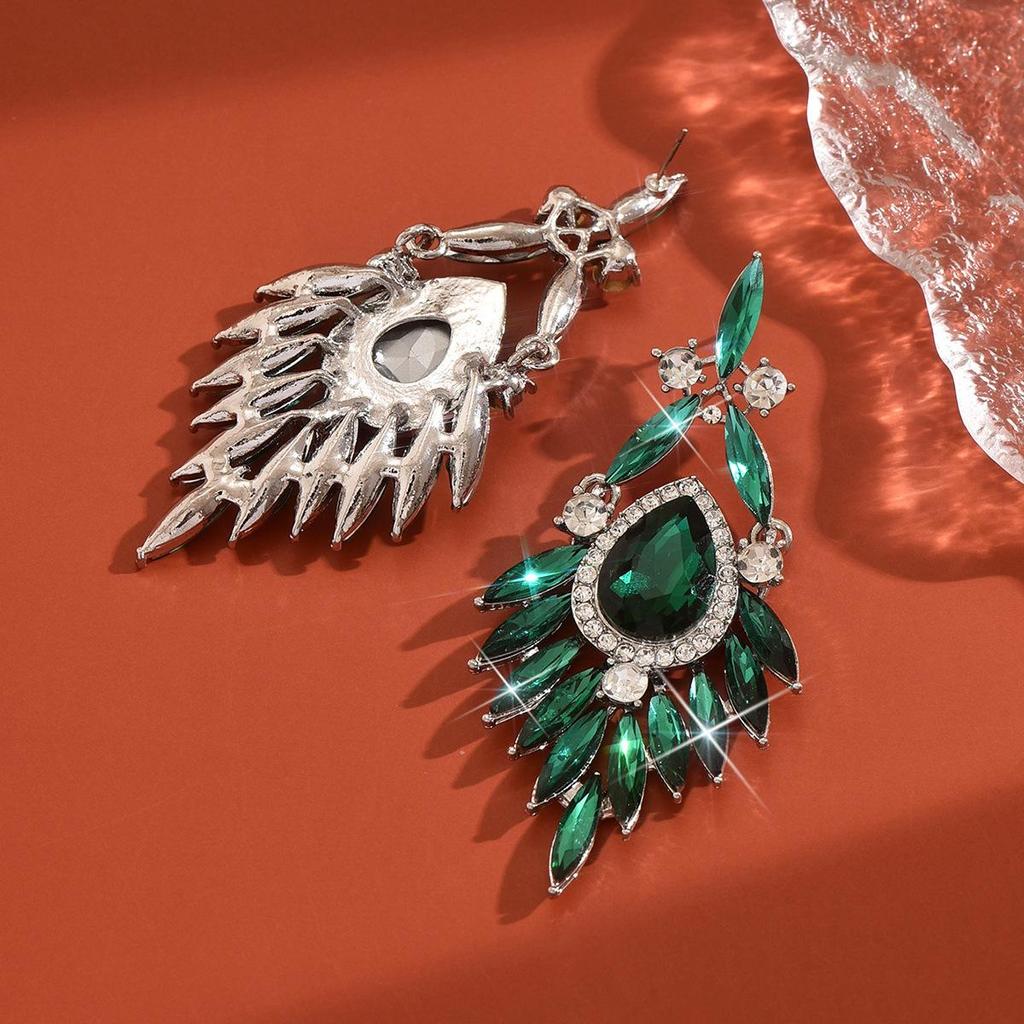 Elegant Rhinestone Inlaid Drop Earrings - Versatile Luxury Accessories for Banquet Dresses