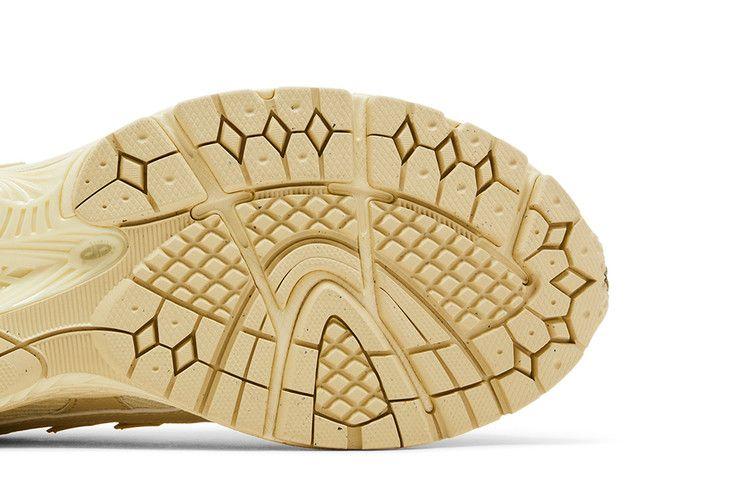 New Balance 1906U Масляно-желтый
