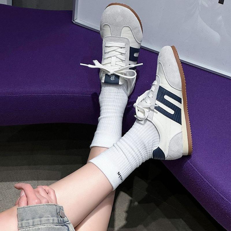 Leather little white shoes women's spring new soft sole comfortable casual sports classic retro