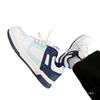 2025 spring and autumn new bread shoes male and female students casual couple skateboard shoes street photography retro sports shoes