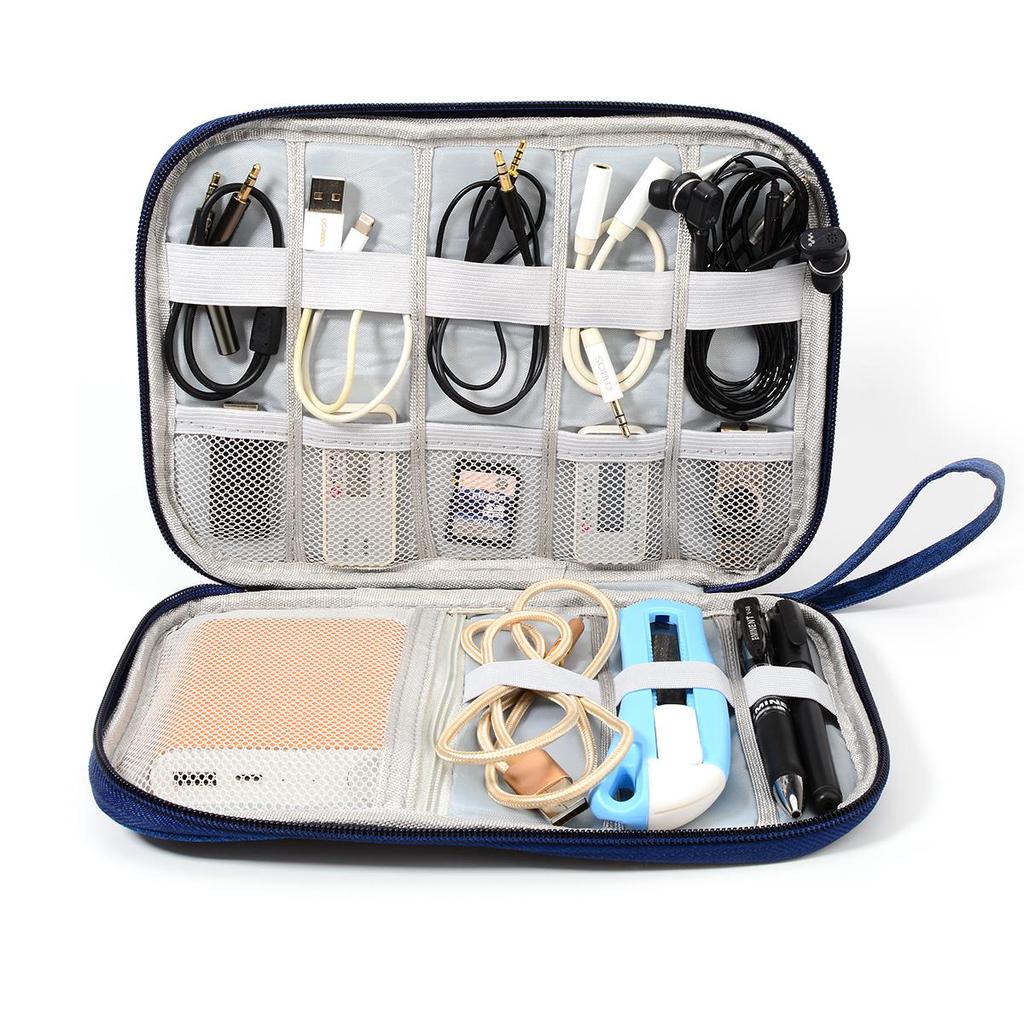 Сумка-органайзер для кабелей. Дорожный органайзер для электроники. Аксессуары для электроники. Чехол для зарядного устройства, внешнего аккумулятора, сотового телефона, флэш-карты, USB, шнура.