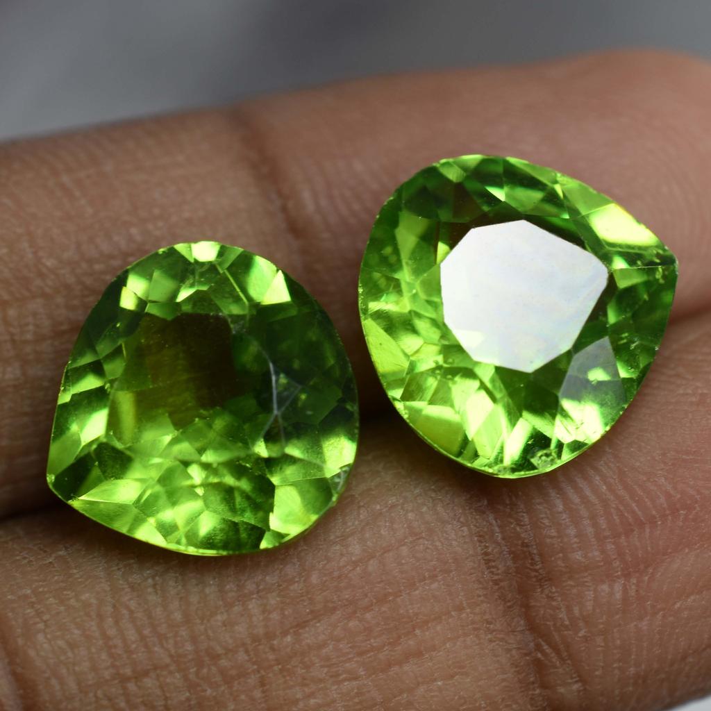 Natural Green Peridot 16.2 Ct Pear Cut Loose Gemstone PAIR For Jewelry