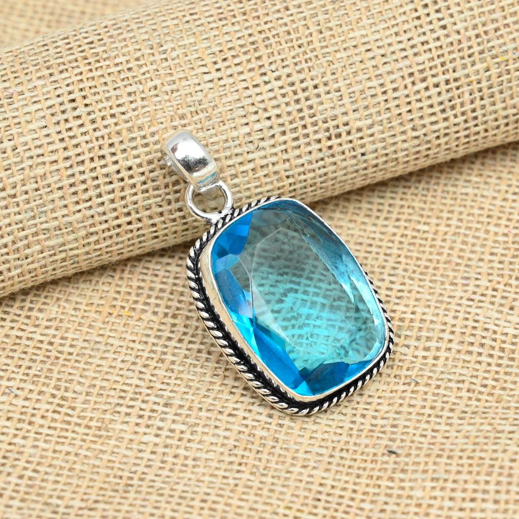Blue Topaz Gemstone 925 Sterling Silver Handmade Beauteous Pendant Jewelry
